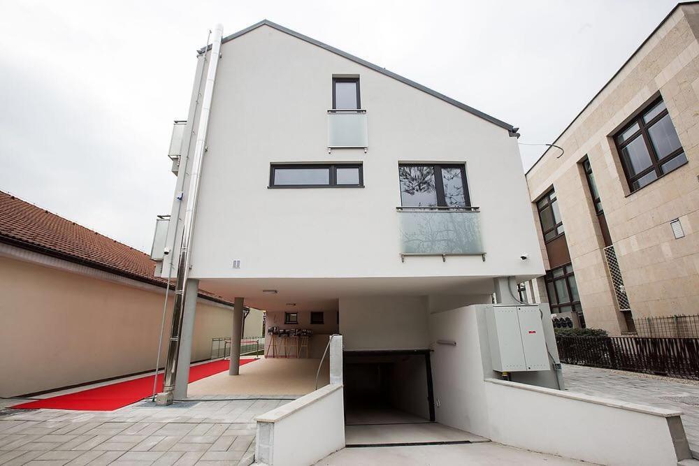 Apartament Diamant *